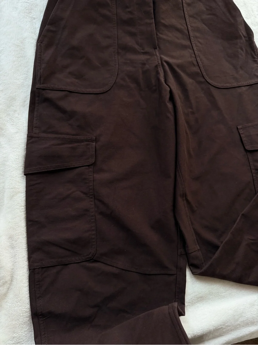 Lululemon size 28 Dark Brown Straight-Leg Pants